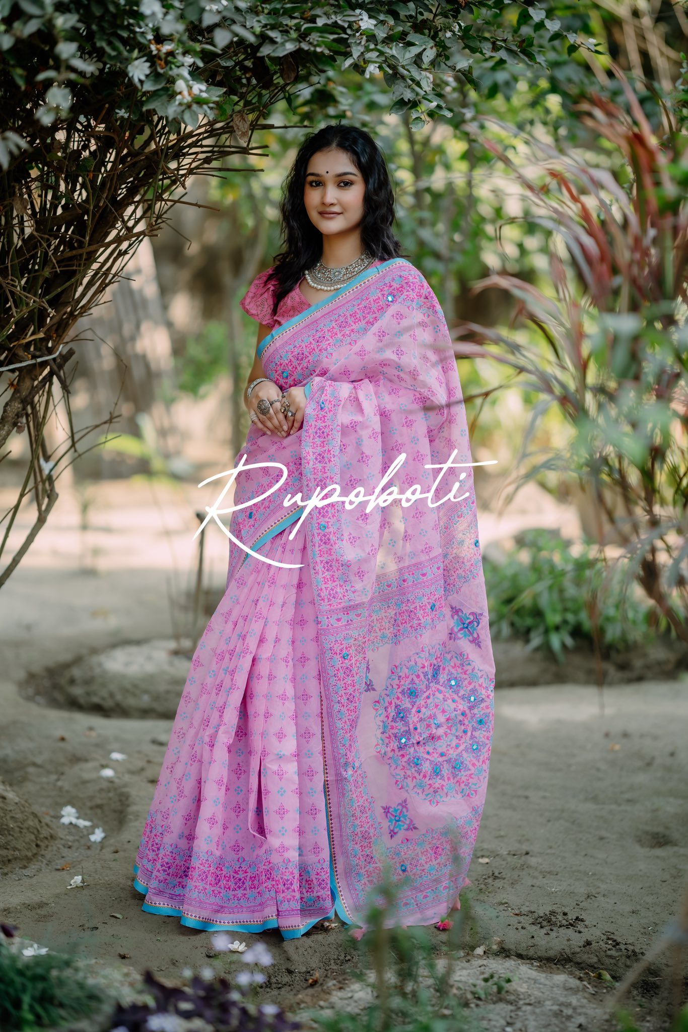 বুটিক্স শাড়ি (প্রিমিয়াম কোয়ালিটি)