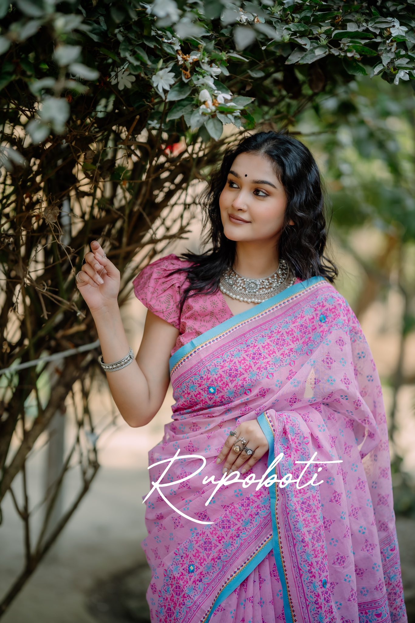 বুটিক্স শাড়ি (প্রিমিয়াম কোয়ালিটি)