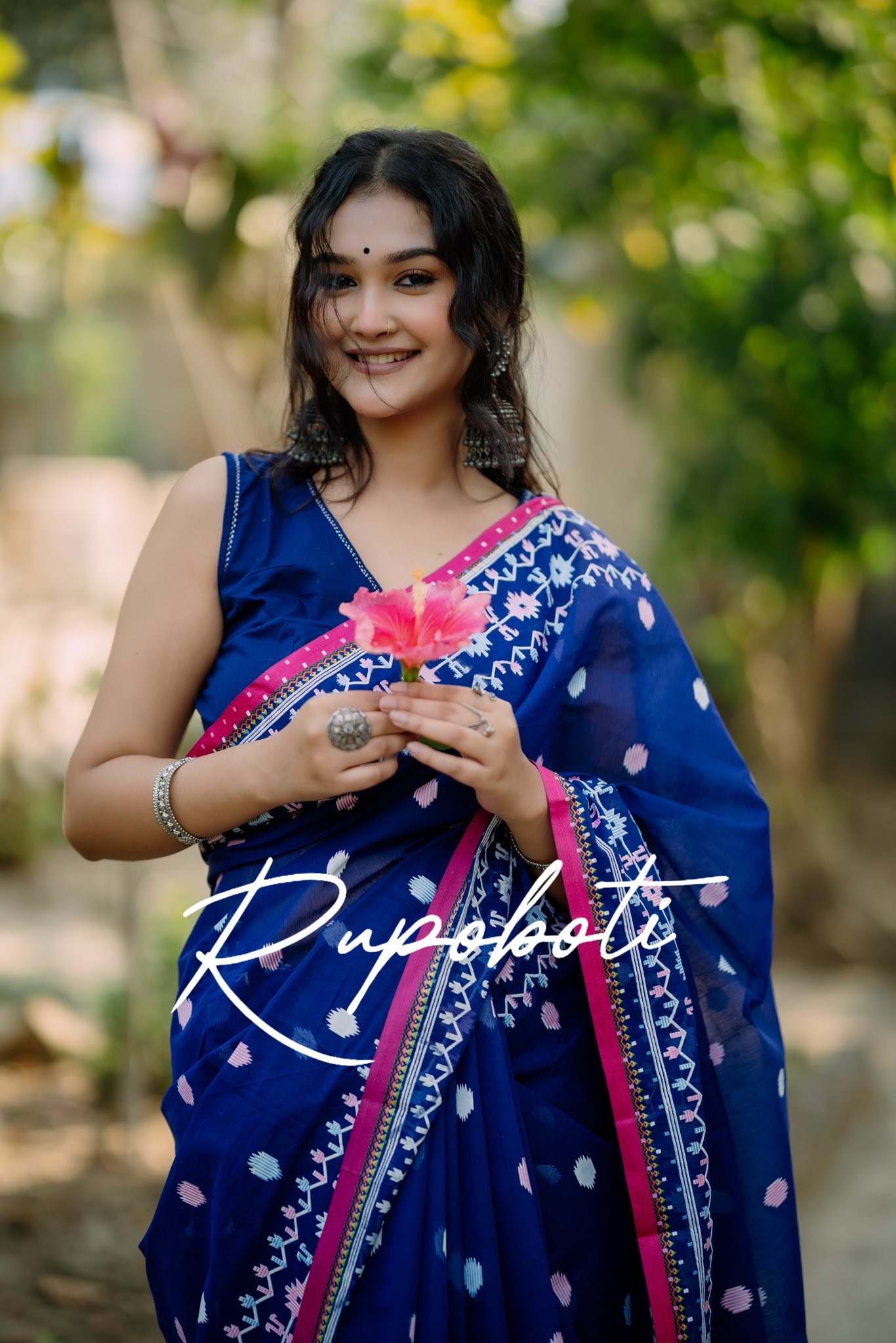 প্রিমিয়াম কটন সিল্ক এমবোশ (Ambosh) শাড়ি