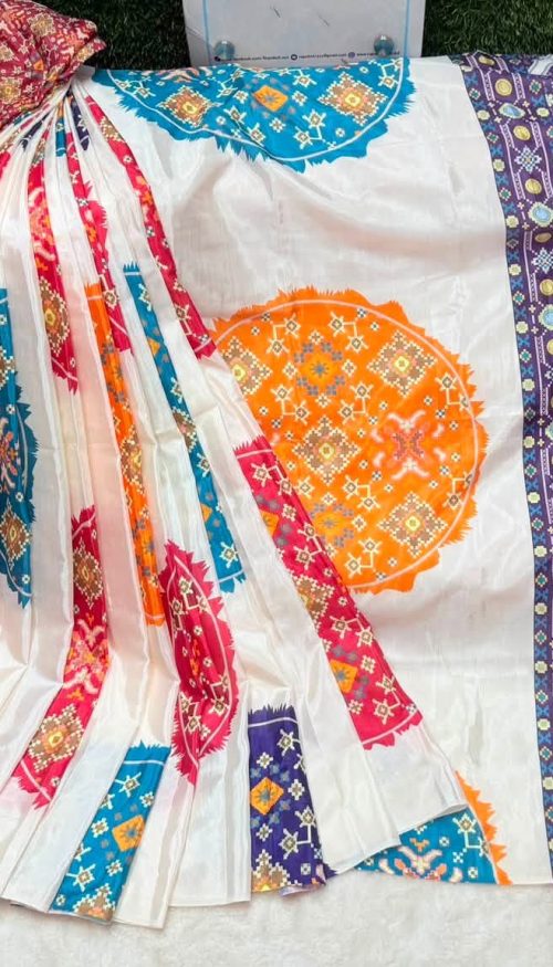 প্রিমিয়াম মাখন সিল্ক ব্লাউজ পিস সহ